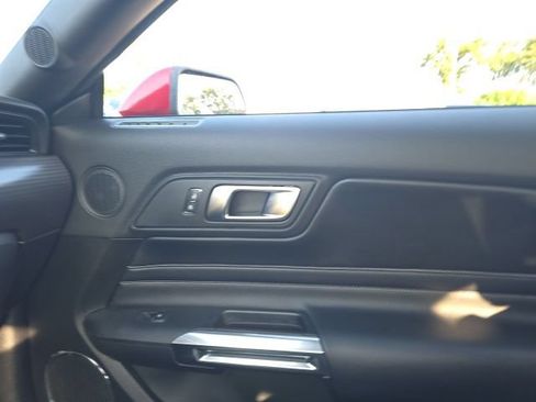 Used 2021 Ford Mustang GT Premium w/ GT Performance Package RWD image 14