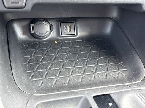 Used 2024 Toyota RAV4 XLE image 26