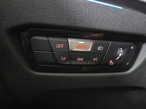 Used 2023 BMW 330e xDrive AWD/4WD image 25