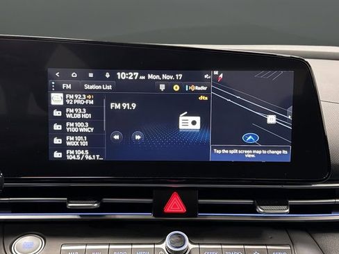 Used 2024 Hyundai Elantra Limited image 19