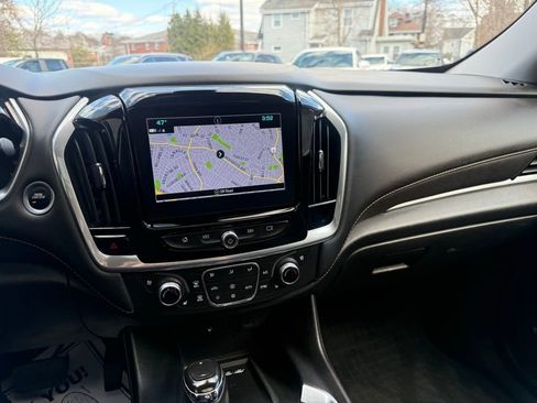 Used 2019 Chevrolet Traverse Premier w/ LPO, Floor Liner Package AWD/4WD image 27