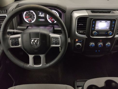 Used 2021 RAM 1500 Classic SLT image 22