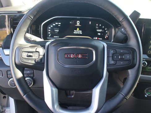 Used 2023 GMC Sierra 1500 Elevation AWD/4WD image 20