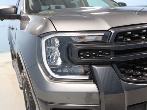 Used 2024 Ford Ranger XLT image 34