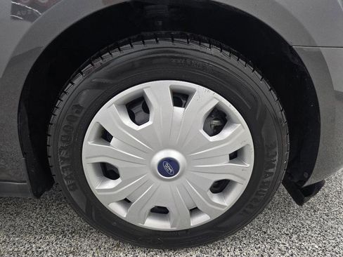 Used 2020 Ford Transit Connect XLT FWD image 30
