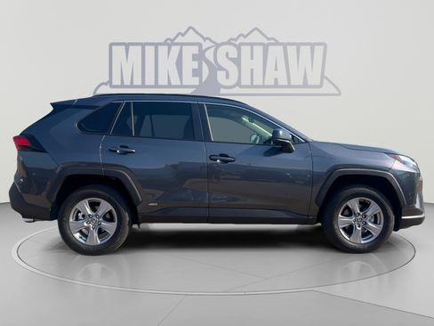 Used 2025 Toyota RAV4 LE AWD/4WD image 6