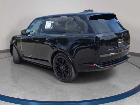 Certified 2024 Land Rover Range Rover SV AWD/4WD image 7