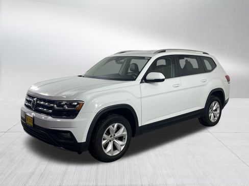 Used 2018 Volkswagen Atlas SE image 3