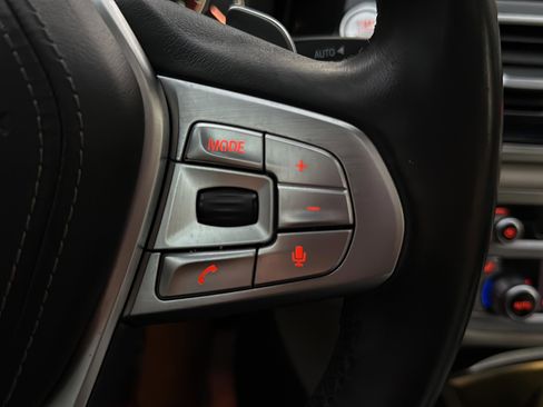 Used 2016 BMW 740i image 15