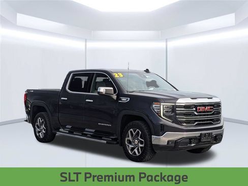 Used 2023 GMC Sierra 1500 SLT w/ SLT Premium Package AWD/4WD image 9