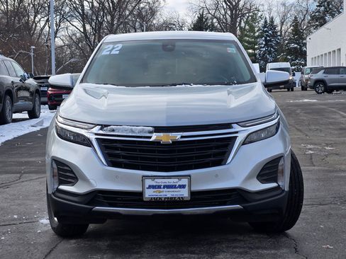 Used 2022 Chevrolet Equinox LT image 3