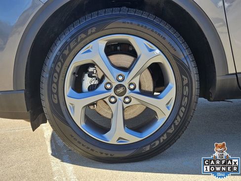 Used 2025 Ford Escape ST-Line image 16