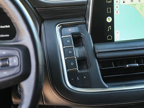 Used 2022 GMC Yukon SLT w/ SLT Premium Package image 29