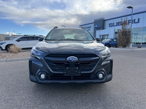 Used 2023 Subaru Outback Premium image 17