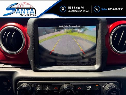 Used 2019 Jeep Wrangler Unlimited Rubicon AWD/4WD image 11