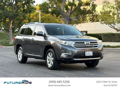 Used 2013 Toyota Highlander SE