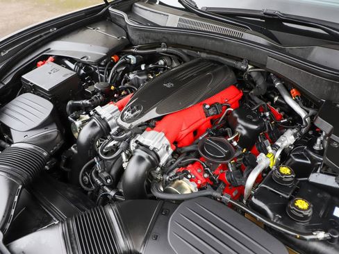 Used 2019 Maserati Levante Trofeo image 17