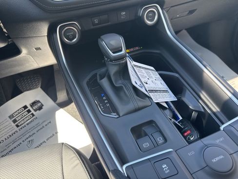 New 2026 Toyota Grand Highlander AWD Hybrid image 17