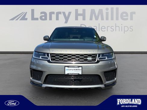 Used 2018 Land Rover Range Rover Sport HSE AWD/4WD image 8