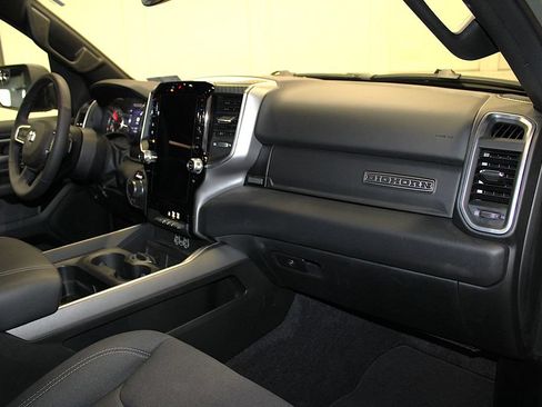 Used 2026 RAM 1500 Big Horn AWD/4WD image 31