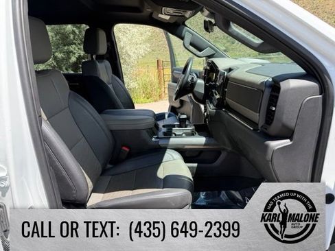 Used 2023 Chevrolet Silverado 1500 ZR2 w/ Technology Package AWD/4WD image 36