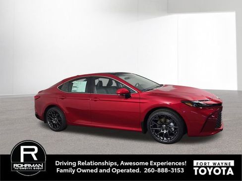 New 2026 Toyota Camry XLE image 5