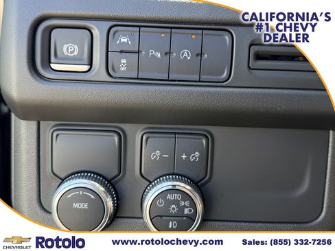 Used 2024 GMC Yukon SLT RWD image 19