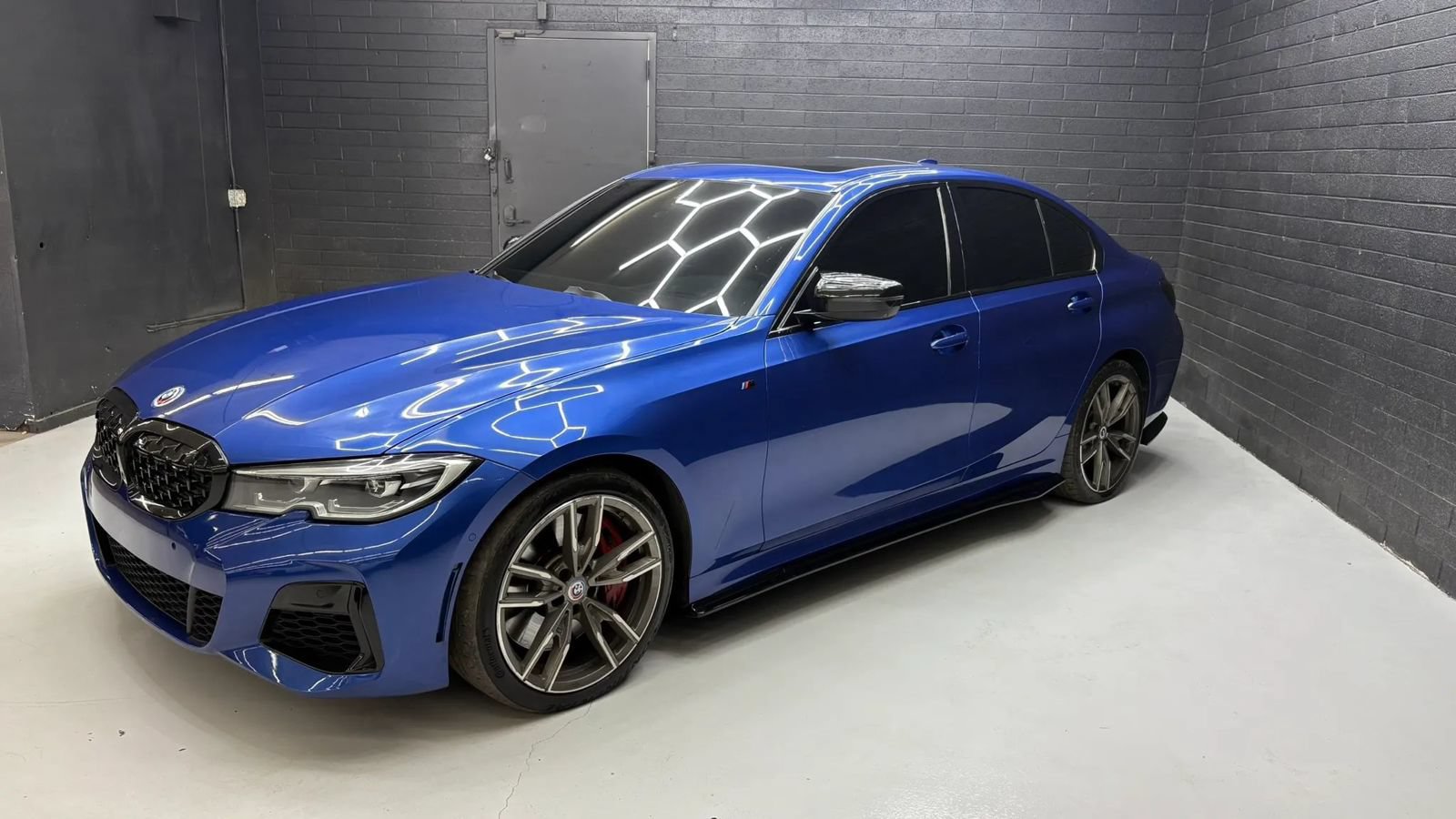 Used 2022 BMW M340i xDrive AWD/4WD image 2