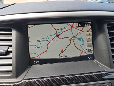 Used 2020 Nissan Pathfinder SL AWD/4WD image 24