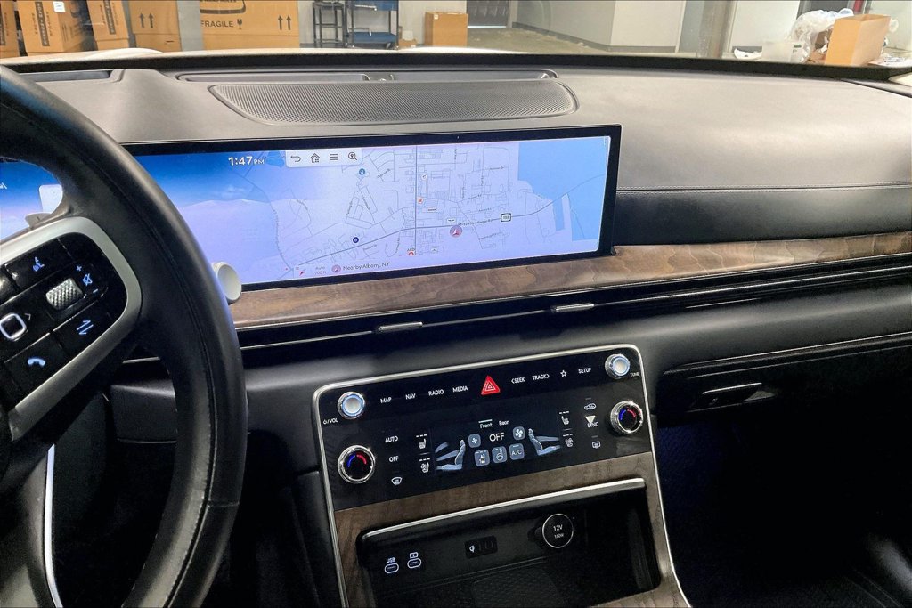 Used 2025 Genesis GV80 3.5T Prestige AWD/4WD image 16