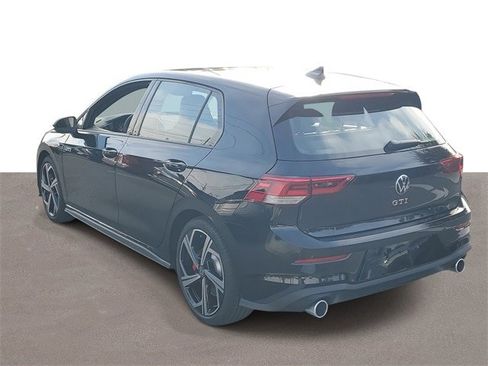New 2026 Volkswagen GTI SE image 3