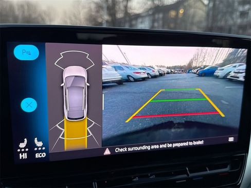 Used 2021 Volkswagen ID.4 Pro S image 23