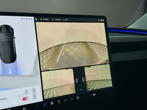 Used 2025 Tesla Model 3 Long Range image 21