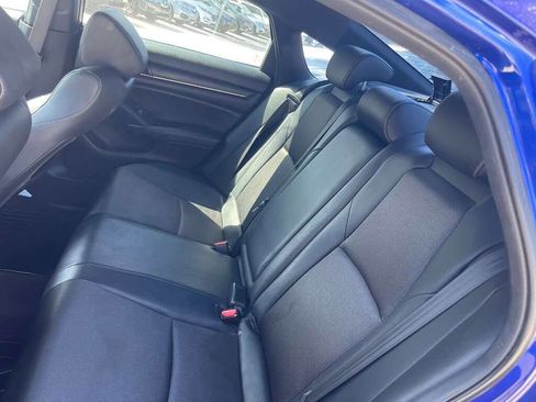 Used 2019 Honda Accord Sport image 15