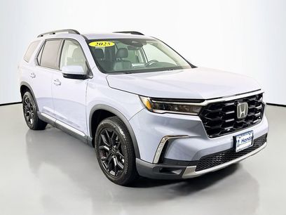Certified 2025 Honda Pilot Touring