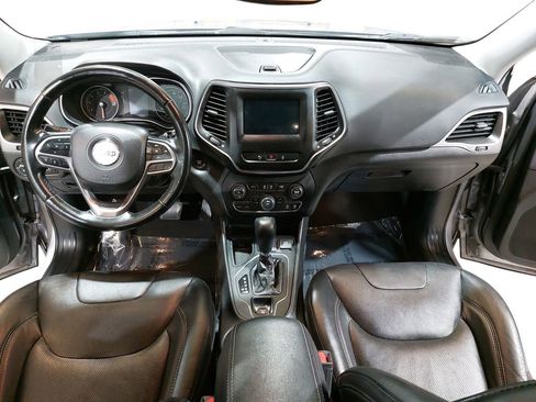 Used 2021 Jeep Cherokee Latitude Lux image 9