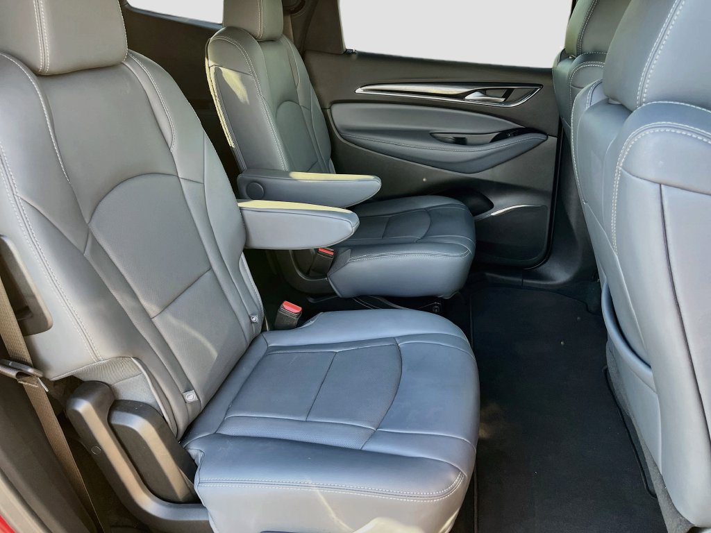 Used 2024 Buick Enclave Essence w/ Experience Buick Package FWD image 28