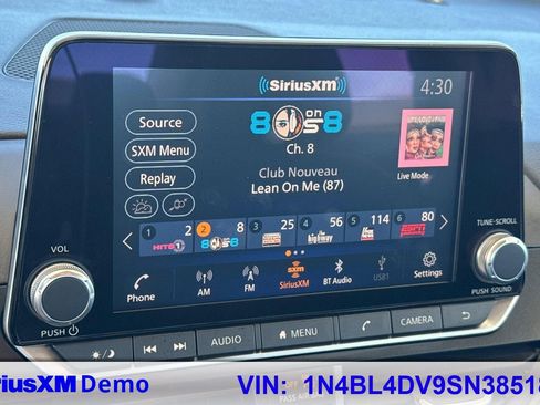Used 2025 Nissan Altima 2.5 SV FWD image 28