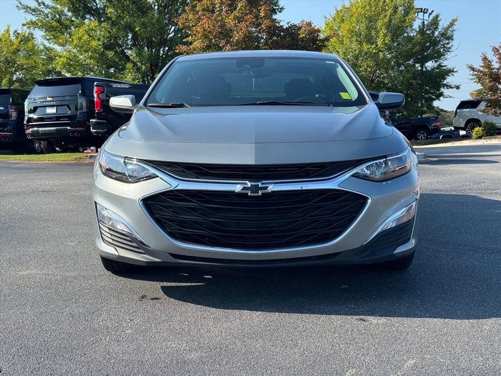 Used 2025 Chevrolet Malibu RS FWD image 8