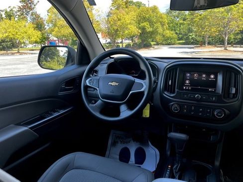 Used 2020 Chevrolet Colorado W/T w/ WT Convenience Package image 32