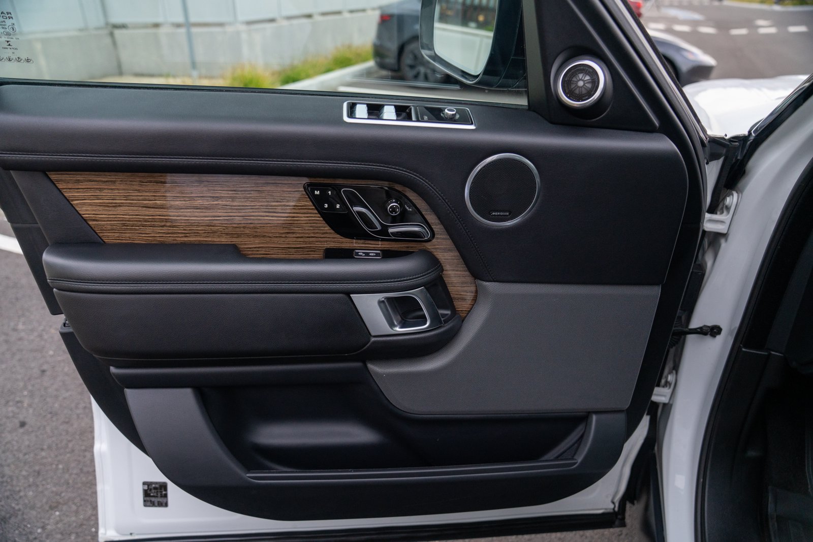 Used 2019 Land Rover Range Rover AWD/4WD image 10
