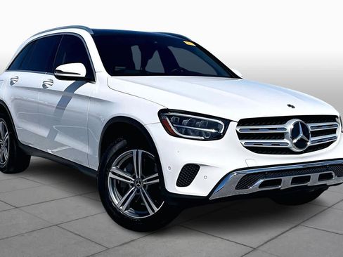 Used 2021 Mercedes-Benz GLC 300 image 3