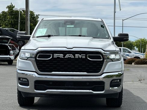 Certified 2025 RAM 1500 Big Horn AWD/4WD image 9