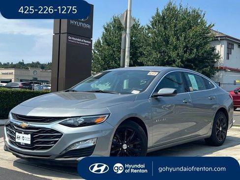 Used 2024 Chevrolet Malibu LT FWD image 1