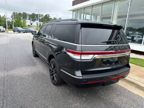 Used 2024 Lincoln Navigator L Black Label AWD/4WD image 10