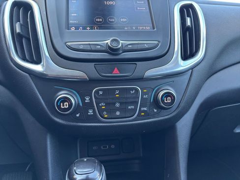 Used 2020 Chevrolet Equinox LT w/ Driver Convenience Package FWD image 17