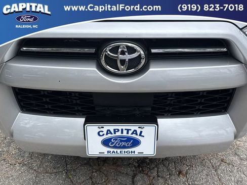 Used 2024 Toyota 4Runner SR5 image 10