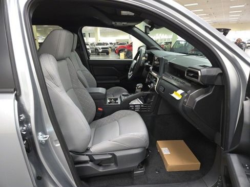 New 2026 Toyota Tacoma SR5 image 8