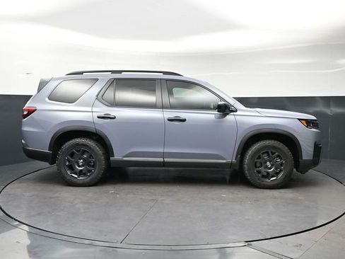New 2026 Honda Pilot TrailSport image 4