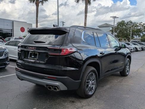 Used 2025 GMC Acadia Elevation FWD image 4